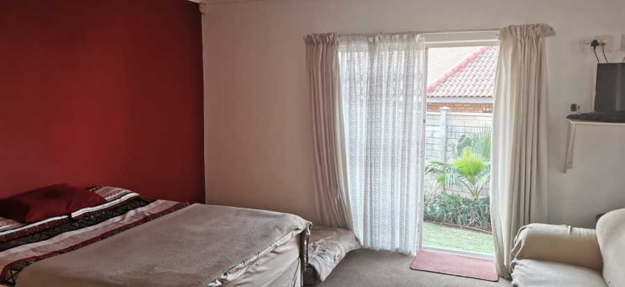 3 Bedroom Property for Sale in Safari Gardens North West